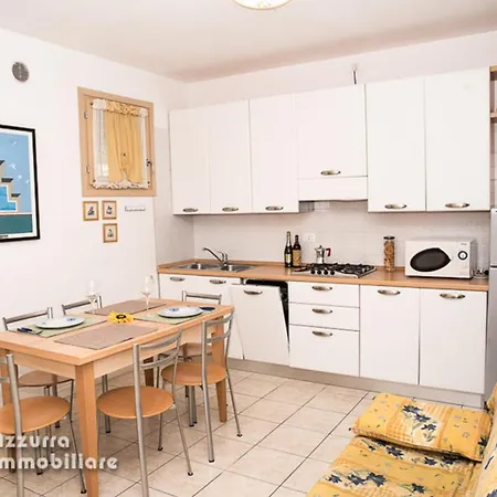 Borgo Dei Fiori B05 *